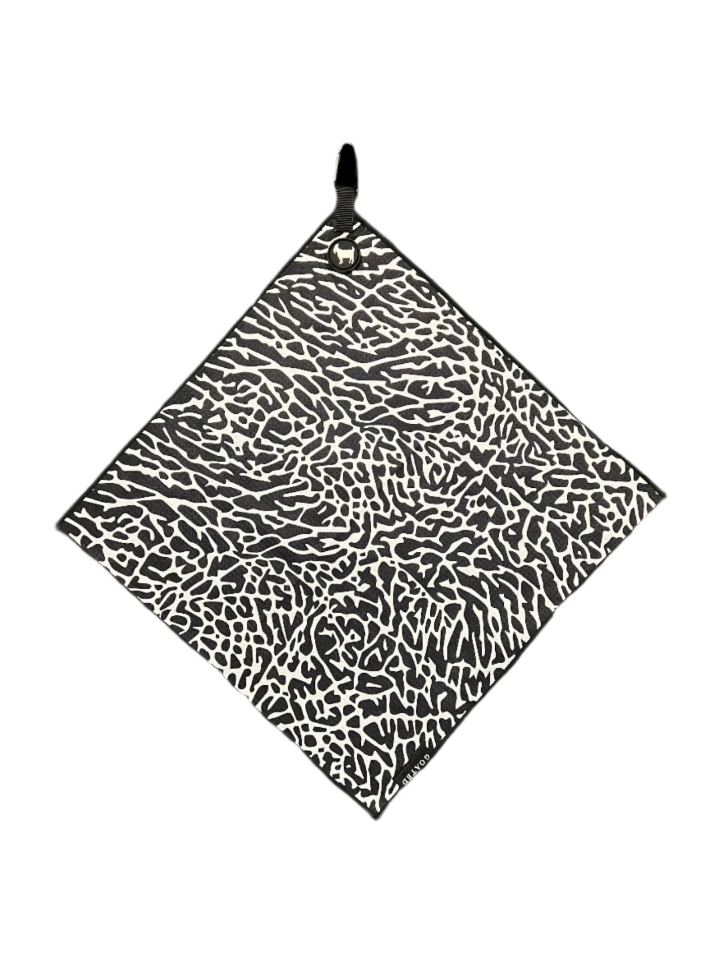 THE BLACK/WHITE CEMENT GOLF TOWEL