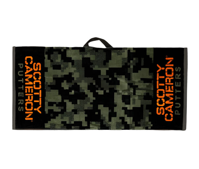 Scotty Cameron - Players Digital Run Green Camo Golf Towel