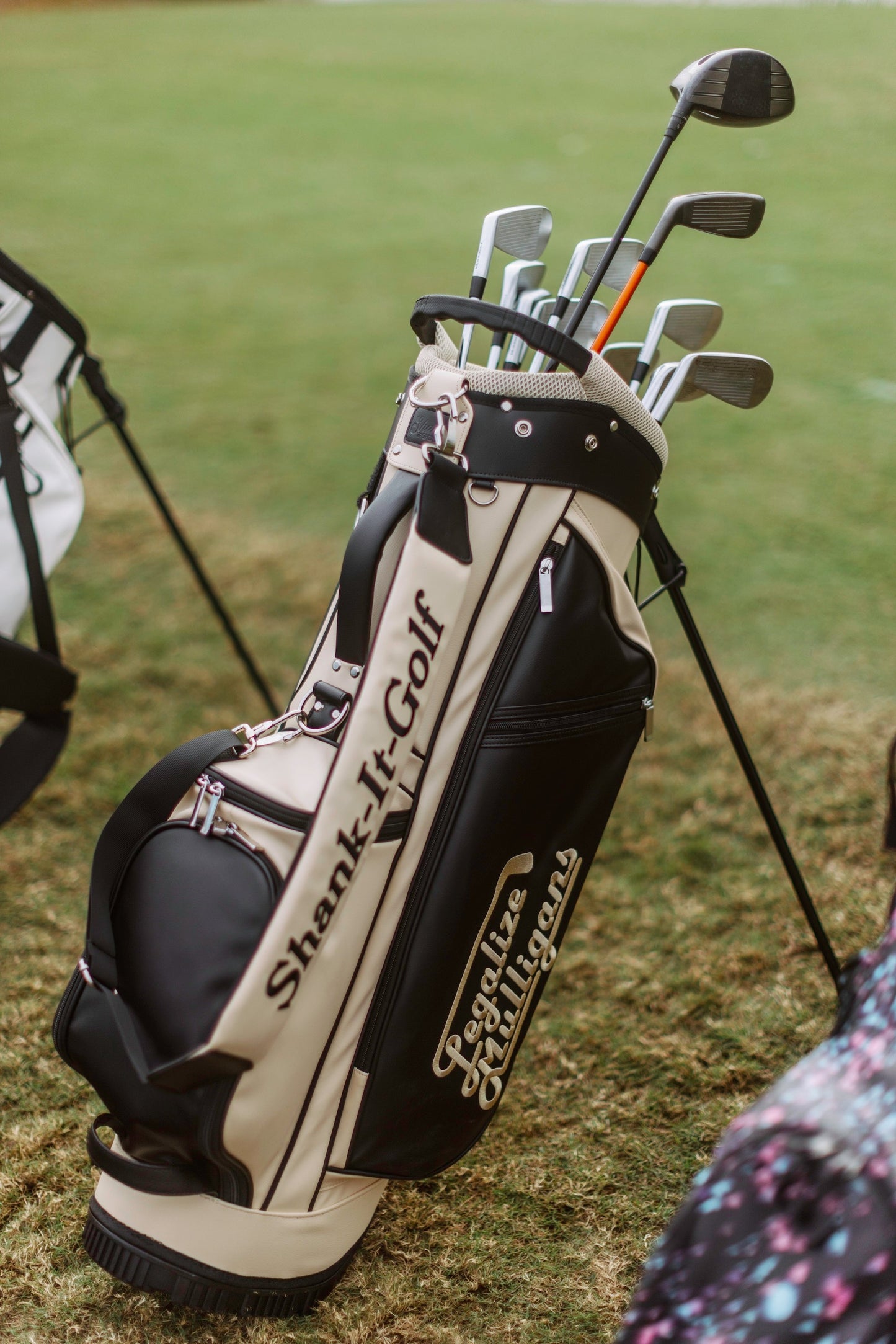 Legalize Mulligans Beige Golf Bag